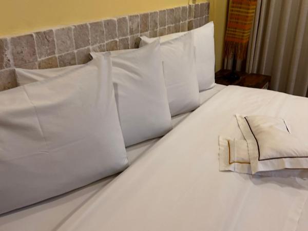 Bahiacafé Hotel : photo 3 de la chambre chambre triple standard