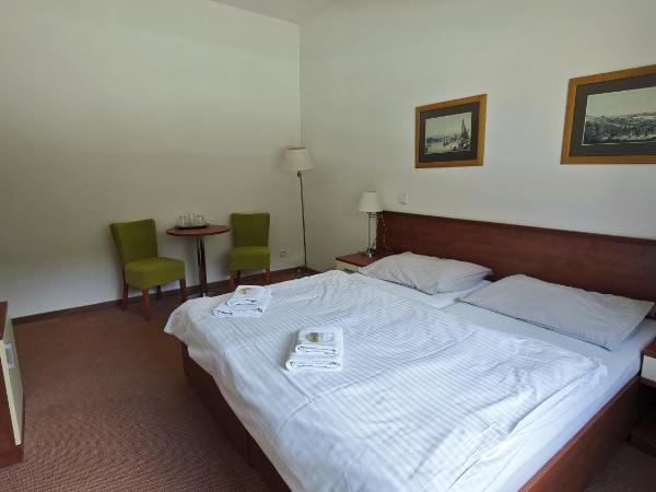 Geyserpark Village : photo 4 de la chambre chambre double ou lits jumeaux - vue sur jardin