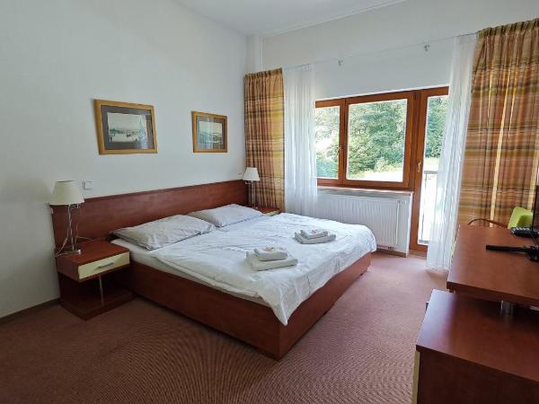 Geyserpark Village : photo 1 de la chambre chambre double ou lits jumeaux - vue sur jardin