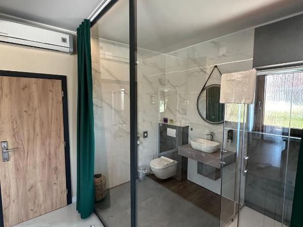 Hotel Natura Vilanija : photo 8 de la chambre suite standard