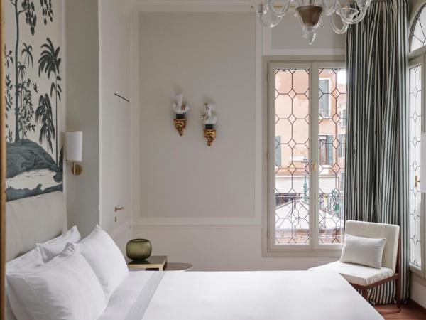 Violino d'Oro Venezia : photo 2 de la chambre suite - vue sur ville