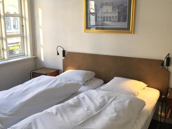 City Hotel Apartments : photo 6 de la chambre appartement