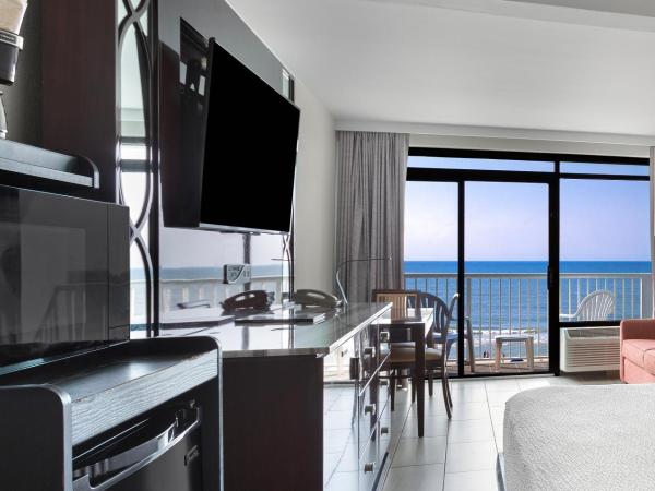 Captain's Quarters Resort : photo 2 de la chambre studio - bord de mer