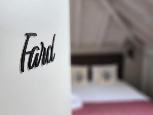 SurfSoul Guesthouse - Bed and Breakfast : photo 1 de la chambre chambre double avec salle de bains privative