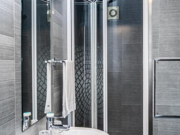 Craig-y-Don : photo 9 de la chambre chambre double