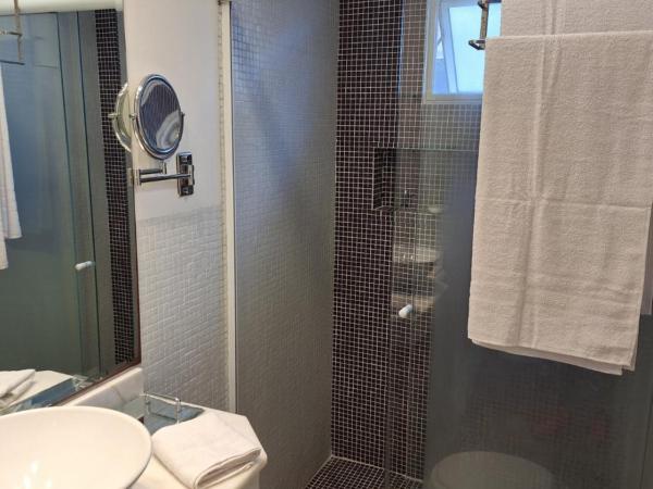 Casa Alto Da Boa Vista : photo 2 de la chambre chambre double avec salle de bains privative