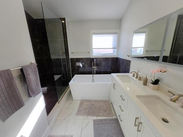 Byward-Market Luxury GuestHouse : photo 9 de la chambre suite présidentielle