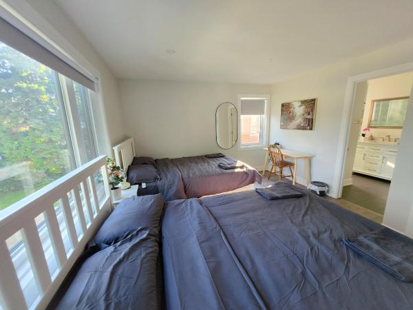 Byward-Market Luxury GuestHouse : photo 4 de la chambre suite lit queen-size deluxe