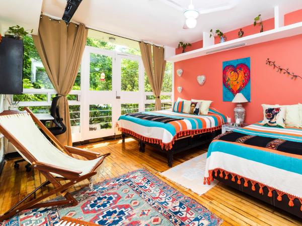 ITZAE Polanquito CDMX Lincoln Park dog friendly : photo 9 de la chambre chambre familiale avec salle de bains privative