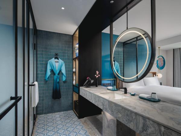 Hotel Indigo Suzhou Jinji Lake, an IHG Hotel : photo 1 de la chambre 1 king premium jinji lake view