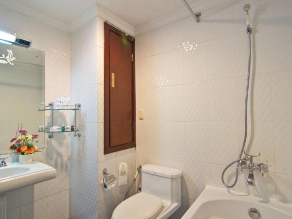 LK Metropole : photo 10 de la chambre chambre double supérieure