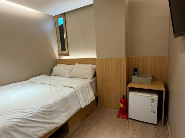 Well Plus Guest House : photo 2 de la chambre chambre double