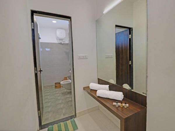 Hotel Bhairav Bagh with Swimming Pool : photo 5 de la chambre chambre familiale