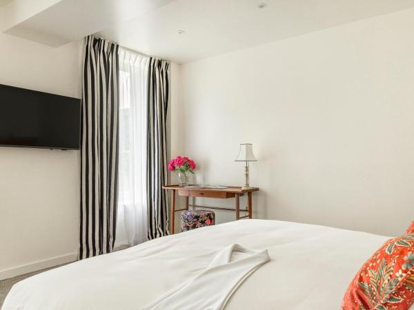 Hôtel de la Poste : photo 6 de la chambre appartement - rez-de-chaussée