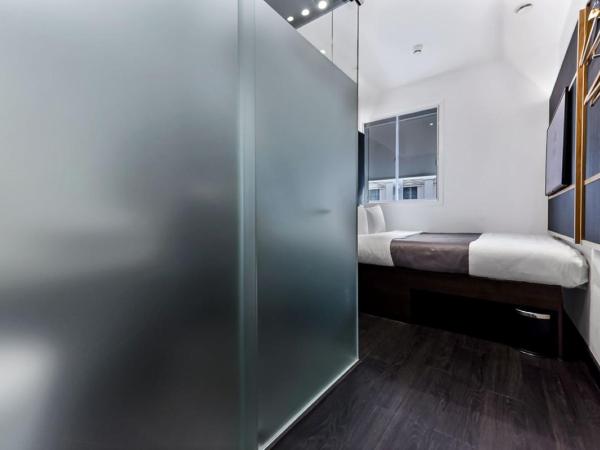 The Z Hotel Trafalgar : photo 3 de la chambre chambre lit queen-size