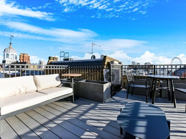 The Z Hotel Covent Garden : photo 3 de la chambre suite junior avec terrasse