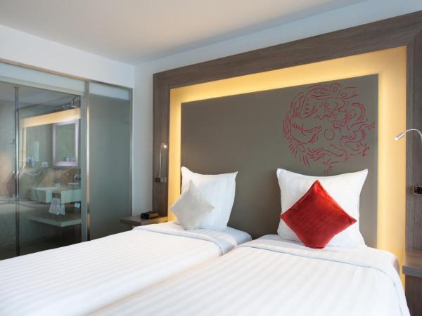 Novotel Jakarta Gajah Mada : photo 2 de la chambre chambre lits jumeaux supérieure