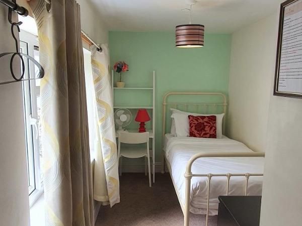 Grand Pier Guest House : photo 5 de la chambre chambre simple
