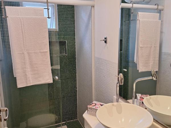 Casa Alto Da Boa Vista : photo 6 de la chambre chambre double avec toilettes communes