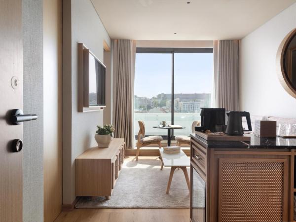 EVOLUTION Valbom : photo 6 de la chambre suite - vue sur ville