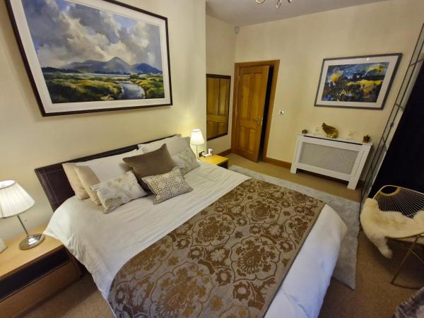 Drumee Lodge boutique B and B, Newcastle, County Down : photo 6 de la chambre chambre lit king-size
