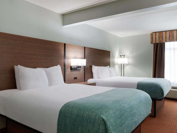 Wingate by Wyndham Louisville East : photo 1 de la chambre chambre 2 lits queen-size - non-fumeurs