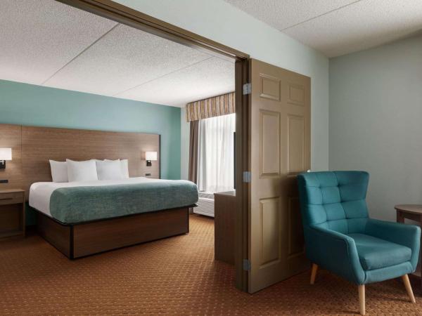 Wingate by Wyndham Louisville East : photo 1 de la chambre suite 1 chambre lit king-size - non-fumeurs