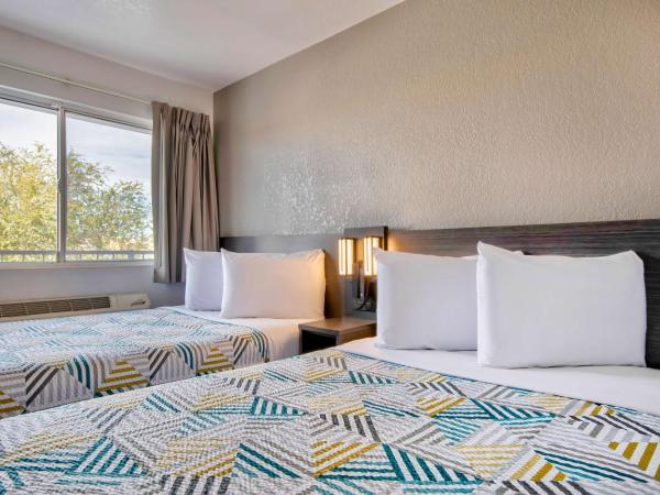 Studio 6 Albuquerque NM Midtown : photo 1 de la chambre chambre 2 lits queen-size - non-fumeurs