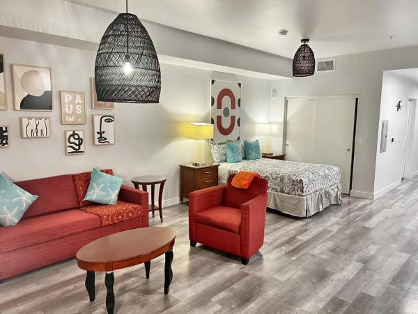 Hollywood Homes minutes to everything SPACIOUS AND FREE PARKING : photo 1 de la chambre studio apartment at melrose