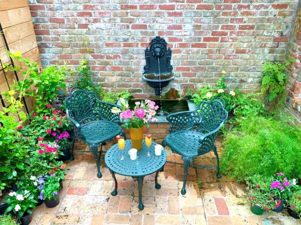 French Quarter Lanaux Mansion Bed and Breakfast : photo 8 de la chambre chambre lit queen-size deluxe