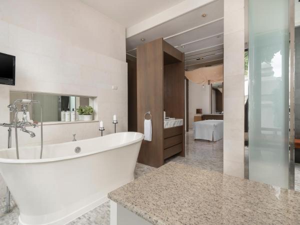 Grand Hyatt Erawan Bangkok : photo 6 de la chambre villa avec lit king-size