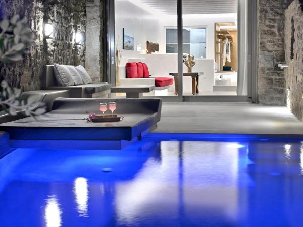 AC Village Christoulis : photo 9 de la chambre suite avec piscine privée