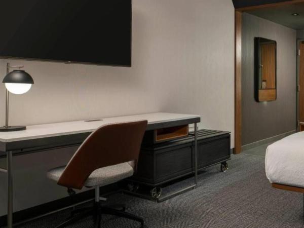 Courtyard by Marriott San Diego Miramar : photo 2 de la chambre chambre avec 2 grands lits queen-size