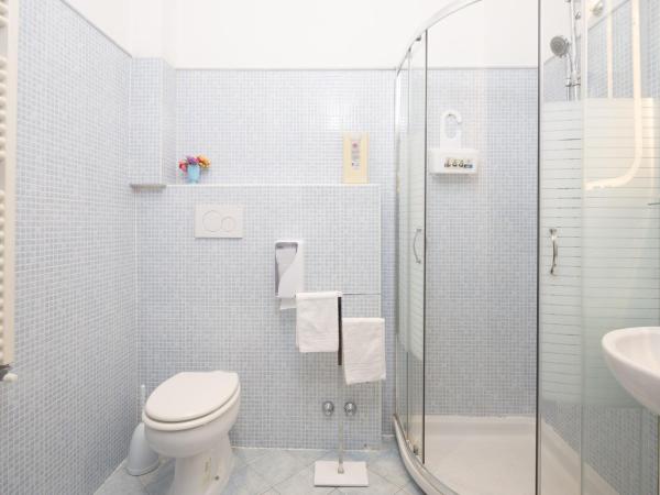 Hotel Jolì : photo 6 de la chambre chambre quadruple