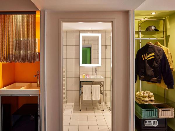 Mama Shelter Lyon : photo 4 de la chambre chambre lits jumeaux
