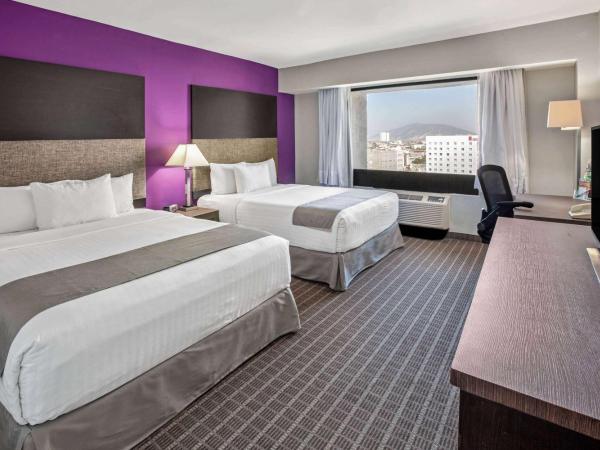 CHN Hotel Monterrey Norte, Trademark Collection by Wyndham : photo 1 de la chambre chambre 2 lits queen-size - non-fumeurs
