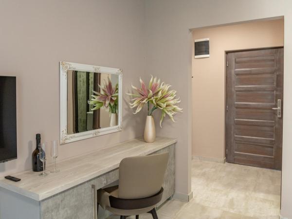 Maya Panzio-Rezidencia : photo 2 de la chambre chambre double deluxe