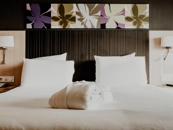 Mercure Valenciennes Centre : photo 1 de la chambre suite familiale