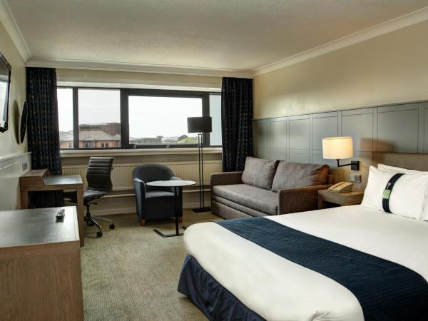 Holiday Inn Cardiff City, an IHG Hotel : photo 6 de la chambre chambre double exécutive