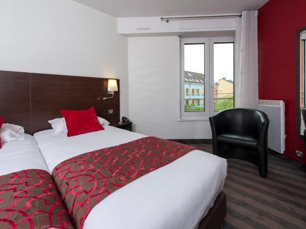 Brit Hotel Belfort Centre-Le Boreal : photo 1 de la chambre chambre lits jumeaux supérieure