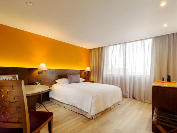 Camino Real Aeropuerto : photo 5 de la chambre chambre lit queen-size de luxe