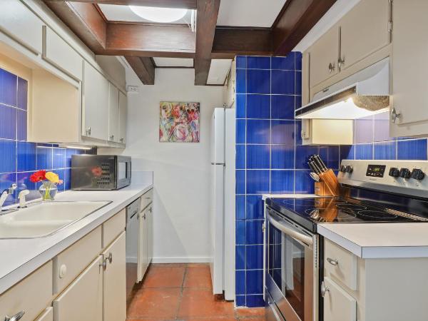 French Quarter Lanaux Mansion Bed and Breakfast : photo 10 de la chambre bungalow deluxe - vue sur jardin