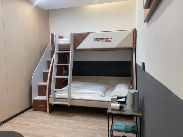 中怡公寓 : photo 4 de la chambre chambre double