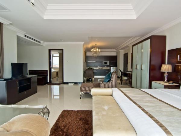 LK Royal Wing : photo 1 de la chambre suite exécutive avec bain à remous