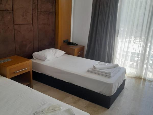 Tangiers Hotel Ex Marina Bay : photo 3 de la chambre chambre lits jumeaux Économique