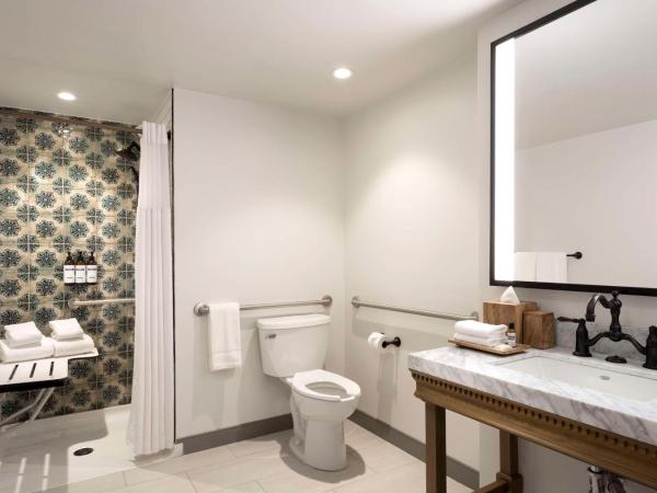 Hyatt Regency Hill Country Resort & Spa : photo 2 de la chambre chambre 2 lits queen-size avec douche accessible en fauteuil roulant