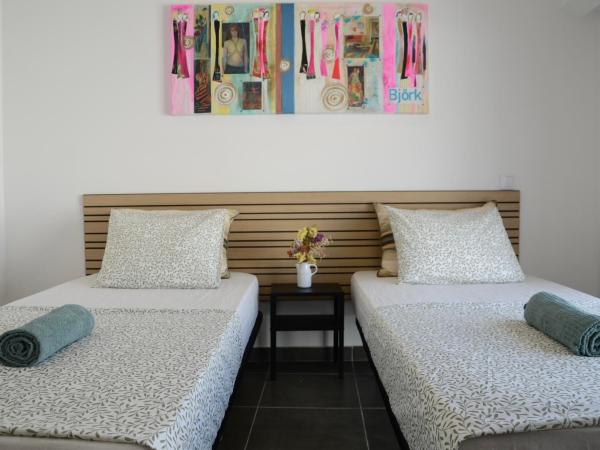 RIA Terrace : photo 6 de la chambre chambre double deluxe avec balcon