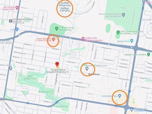 262ATroughton : photo 9 de la chambre suite lit king-size avec balcon