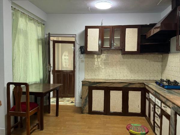 Om Tara Guest House Pvt Ltd : photo 5 de la chambre appartement avec terrasse