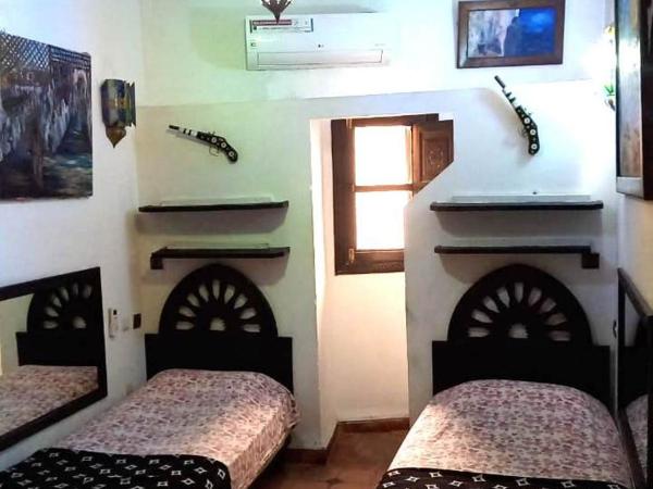 Ryad Laârouss : photo 2 de la chambre chambre lits jumeaux